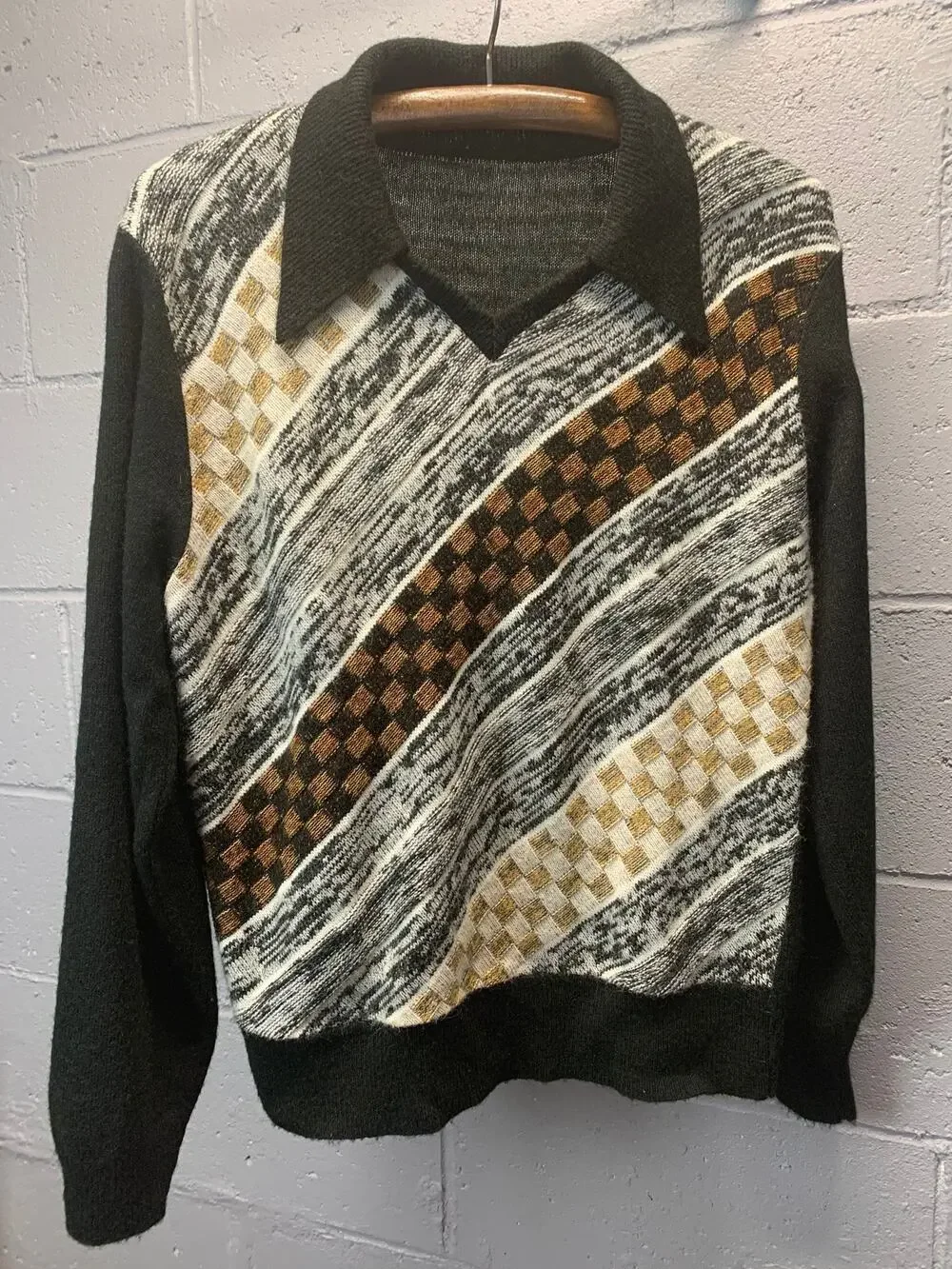 Vintage 1970s Collared Color Block Checkered Sweater V Neck Dagger Collar Unisex